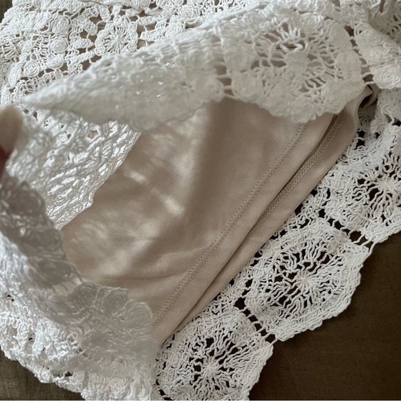 Zara Crochet Shorts - Size Small - Picture 5 of 7